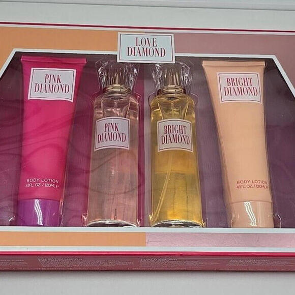 Women's Fragrance‎ Sets 2 Pc 3.4 Oz Eau de Parfum Spray 2 Pc 4.1 Oz Body Cream - Picture 1 of 11
